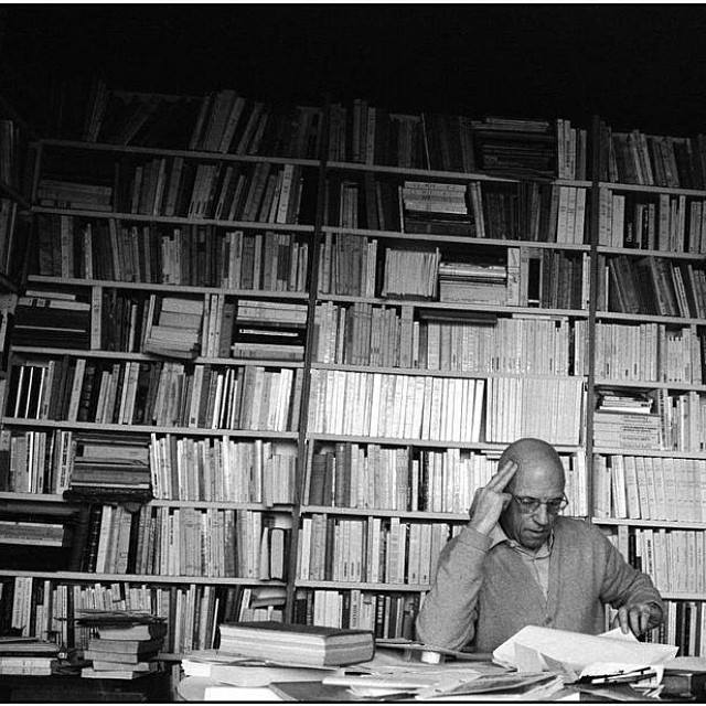 bibliothèque foucault